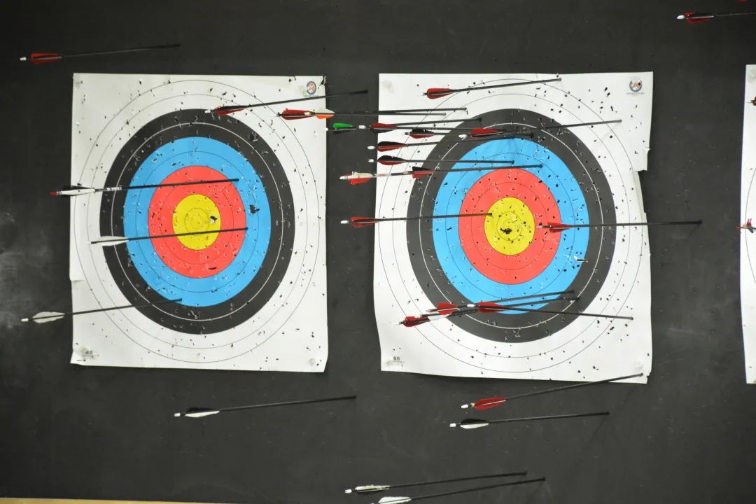 射艺、足球、排球、篮球、乒乓球……这样的书院体育季同学们还想下期再相见！