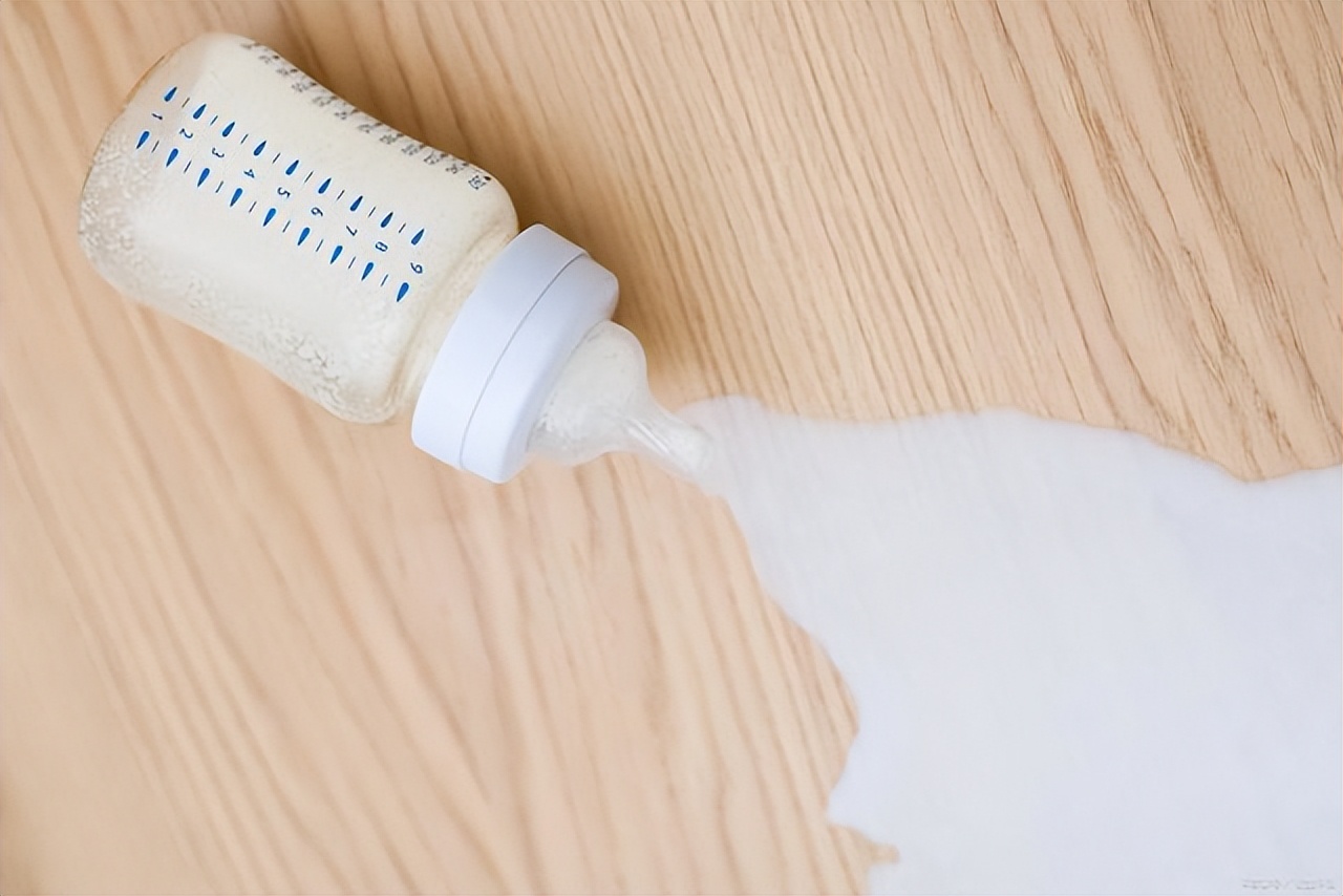 母乳对于儿童来说有用吗,母乳对孩子的好处和坏处