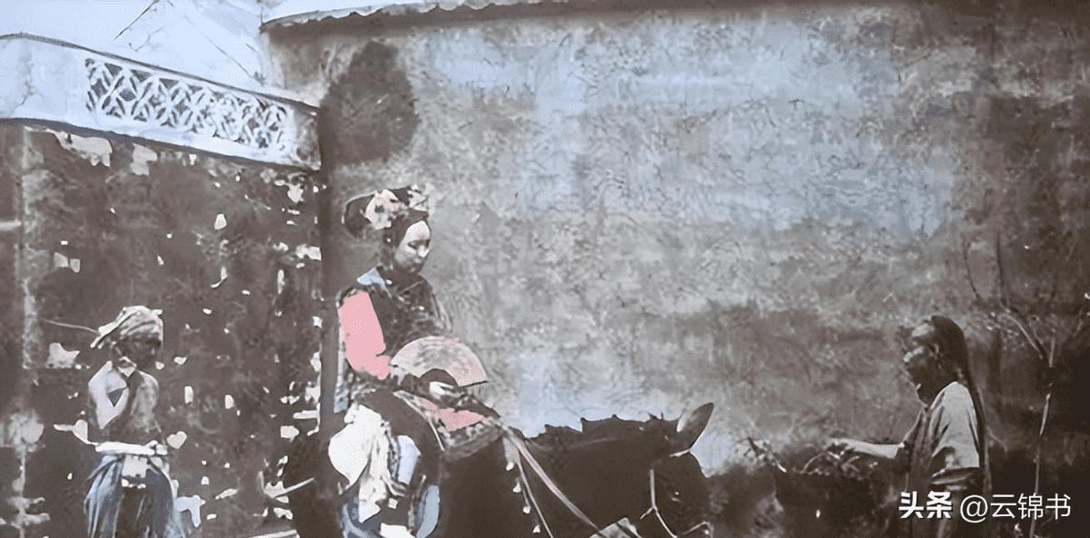 纳粹德国屠杀犹太女人,变态纳粹