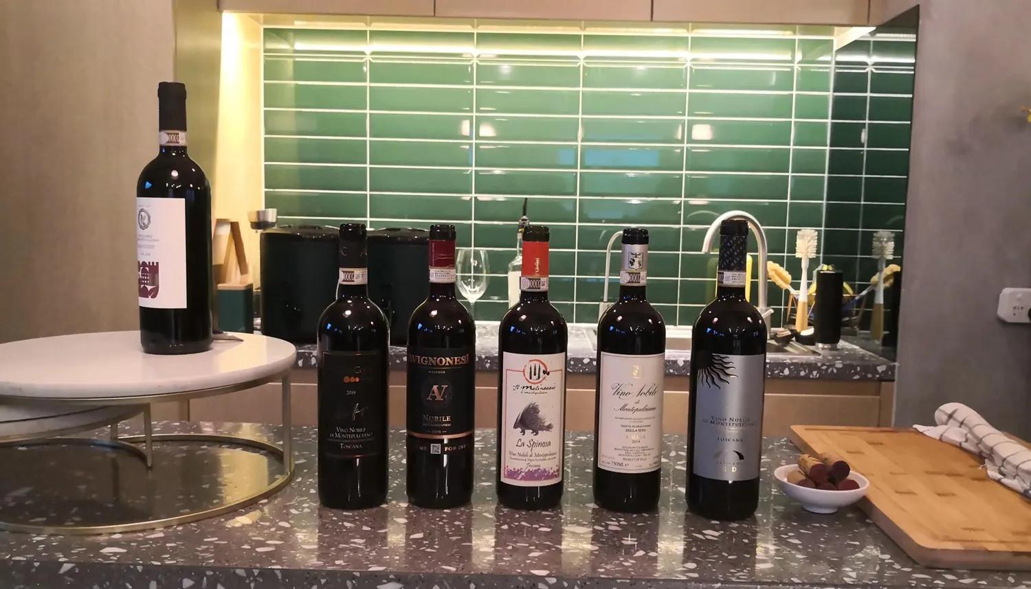 弄堂小吃、欧洲红酒，中西雅俗共赏