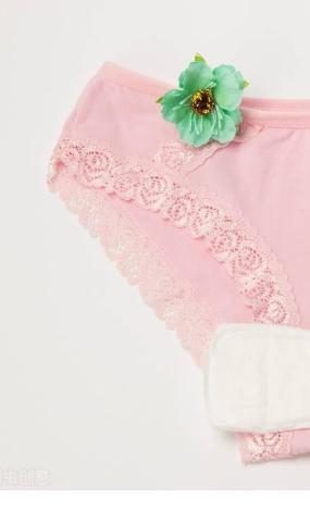 为什么女生是三角裤,女生为什么是三角裤