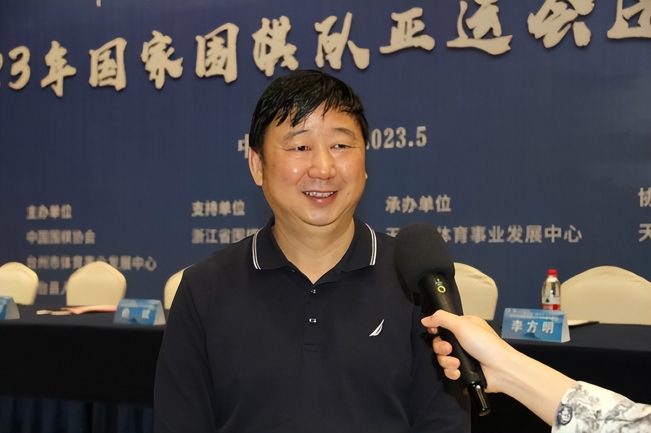 俞斌中国围棋队总教练,俞斌亚洲杯决赛