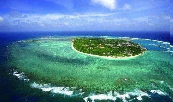 海边旅行最美海岛,阳光沙滩海浪最美海岛带你去看海