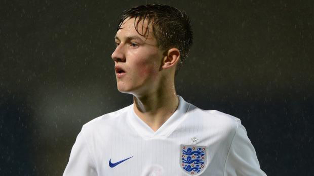 曼联前青训太子沦落业余联赛！绰号英格兰吉格斯，曾戏耍德里赫特