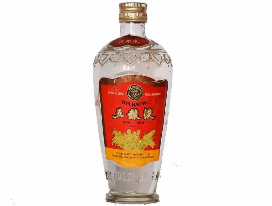 中国四大名酒为什么没五粮液,与茅台五粮液并列的名酒还有哪些