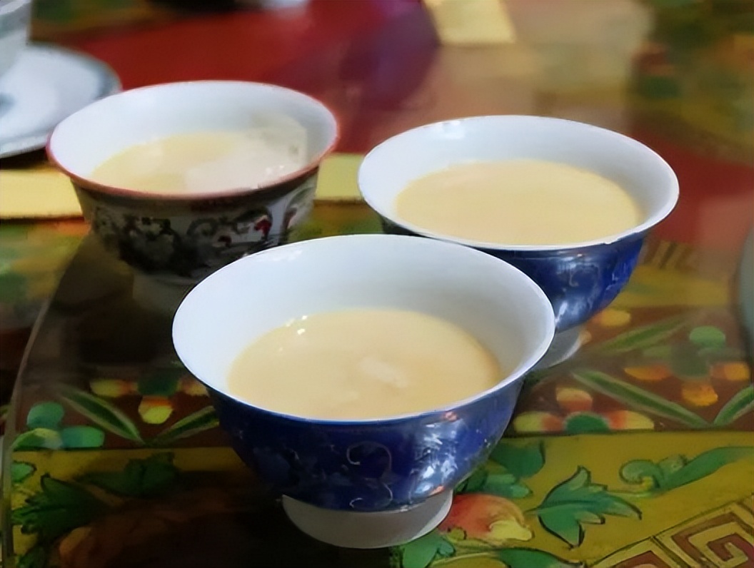 火出圈啦,甘孜文旅局长化身侠客火出圈