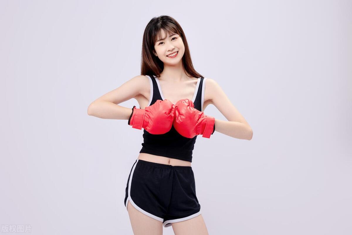 散打怎么自己练基本功,散打怎么练躲闪