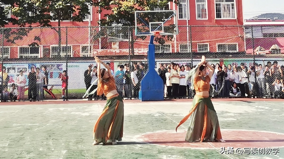 社团风采成果展活动总结,硕果盈枝香满园