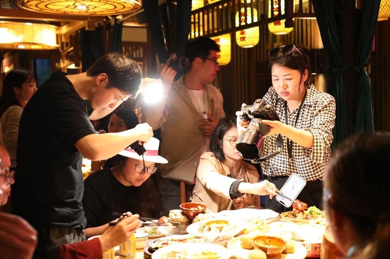 都匀大桥头五一音乐节,五一旅行去哪玩贵州省都匀市