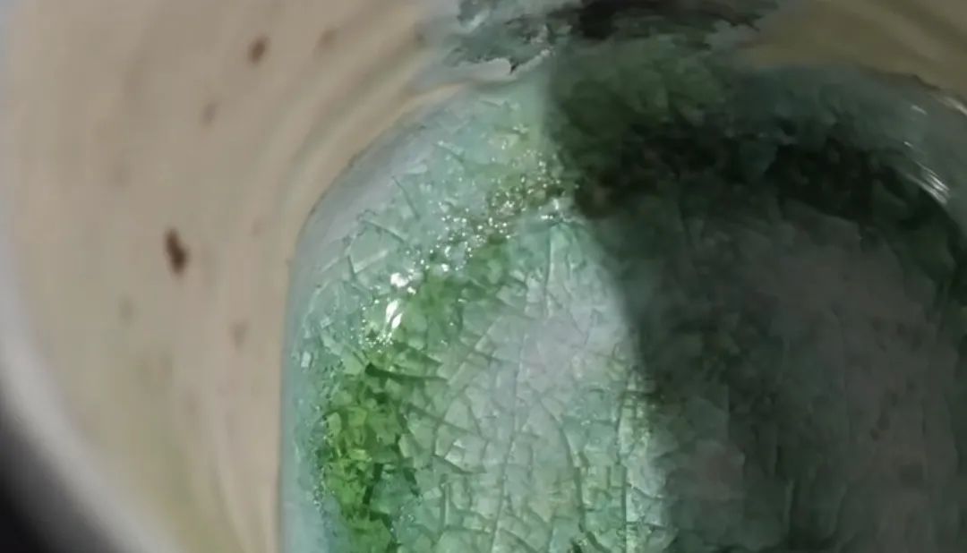 顶级奢华金绿宝石,十万能买什么样的祖母绿宝石