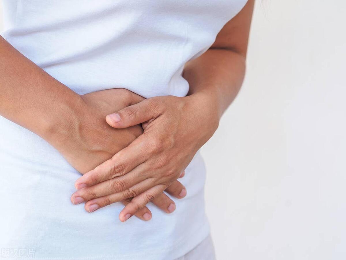 女人隐私部位干涩怎么办？医生揪出4个原因，逐一解决