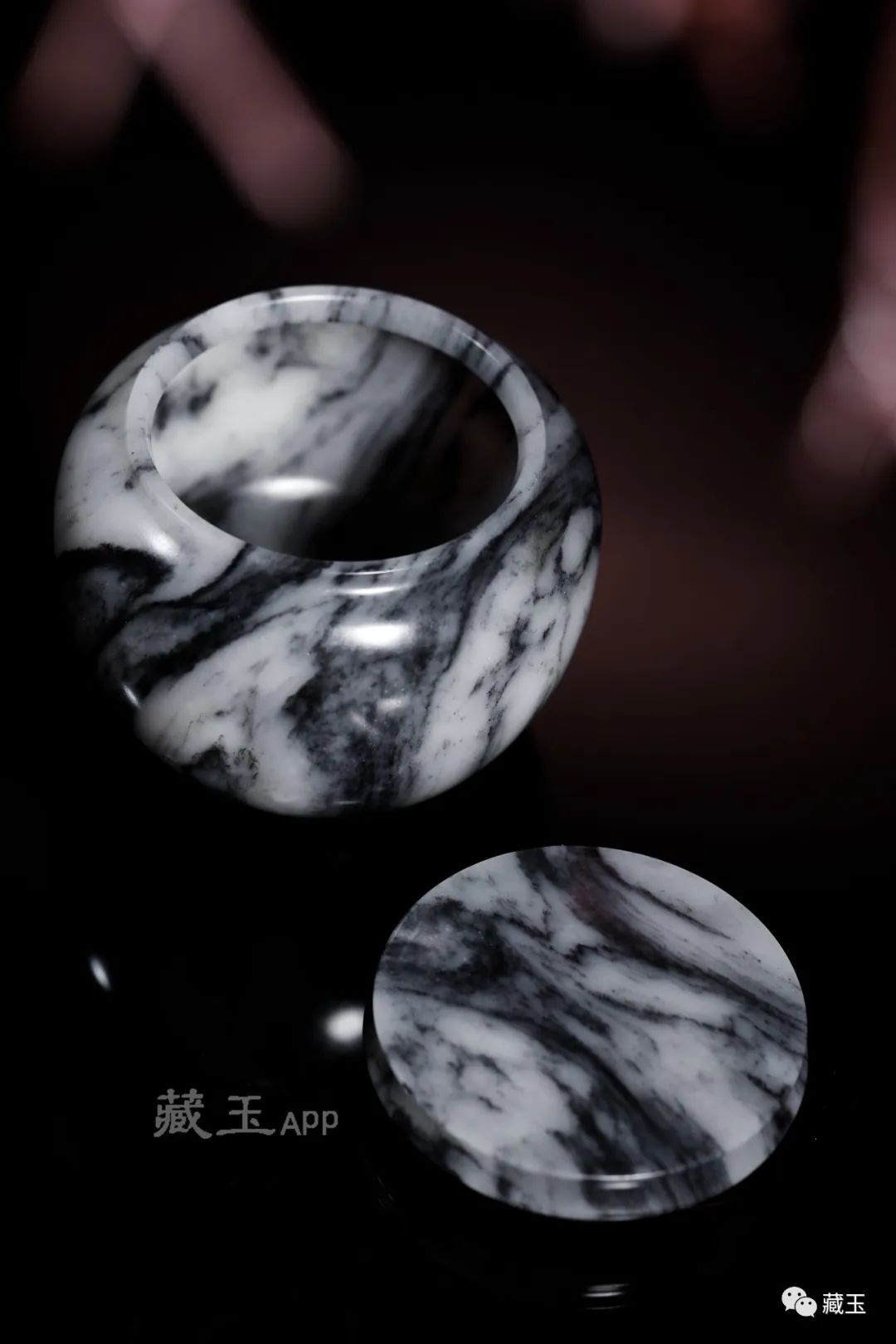 最近几年籽料价格涨了几倍,2021和田玉籽料涨势