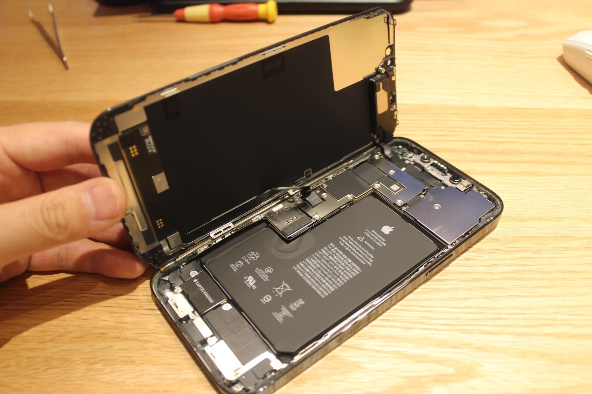 美版iphone12promax换成套屏,iphone12promax美版改双卡