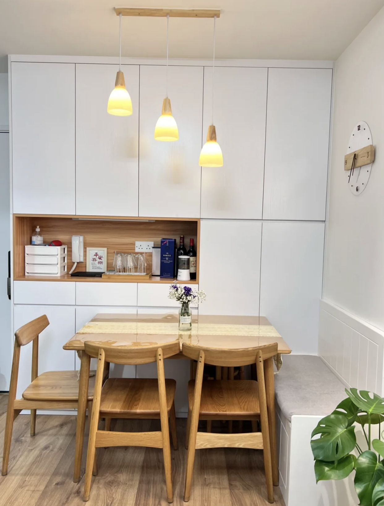 她等了8年,终于租到35㎡“公屋”,花10万装修后,效果太精致了