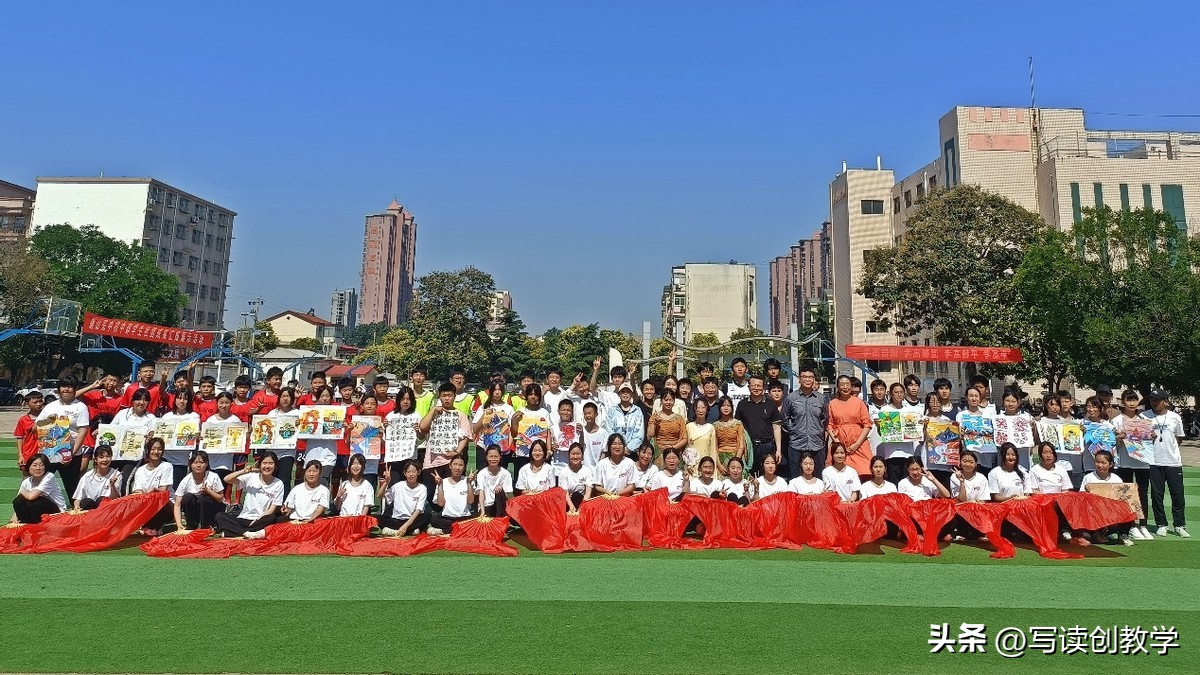 社团风采成果展活动总结,硕果盈枝香满园