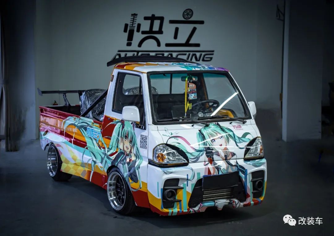 五菱兴旺面包车最新款,第二代五菱兴旺小卡