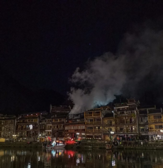 凤凰湘西看古城,湘西游之凤凰古城