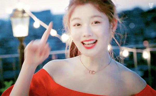 金高银和宋慧乔谁火,韩国最漂亮的女明星宋慧乔