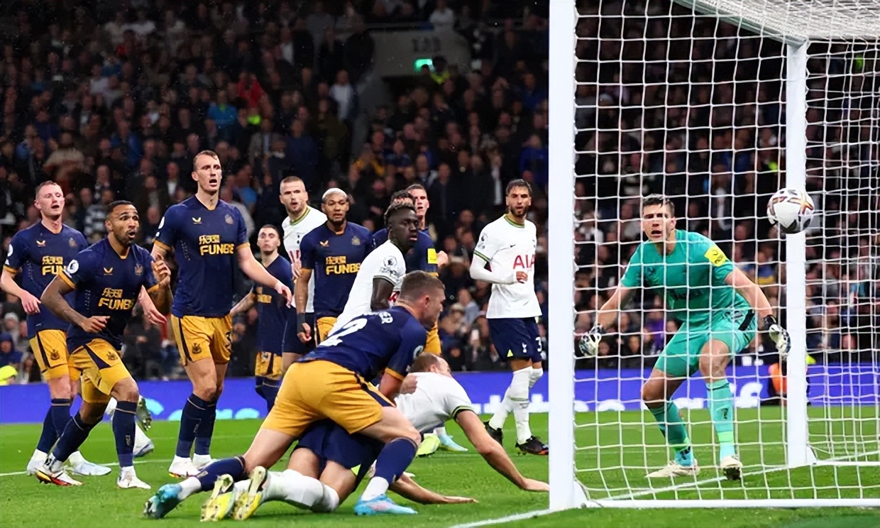 33岁贝尔5次欧冠,33岁的贝尔