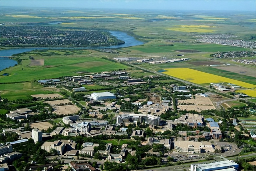 萨斯喀彻温大学介绍,萨斯喀彻温大学