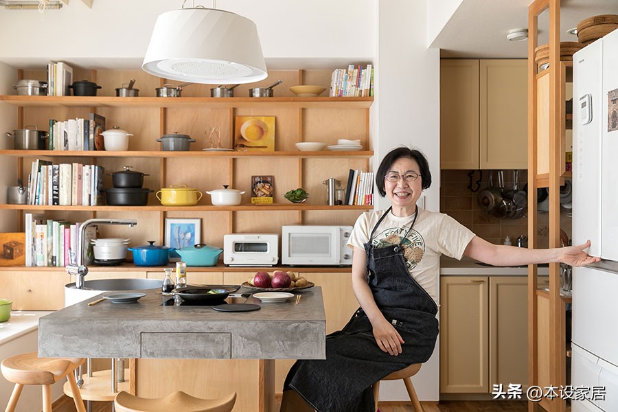 退休阿姨独居生活,60岁退休阿姨晒出独居生活照