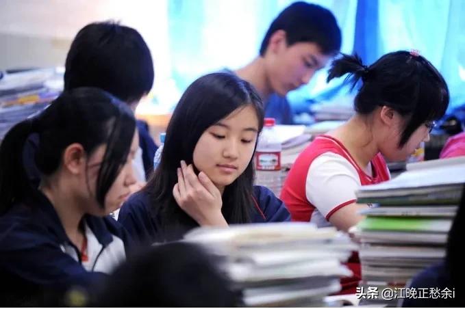 十字头的年纪，偏偏遇见他