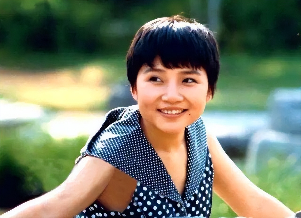 歌手李娜为什么会选择出家,歌手李娜出家后近况怎样