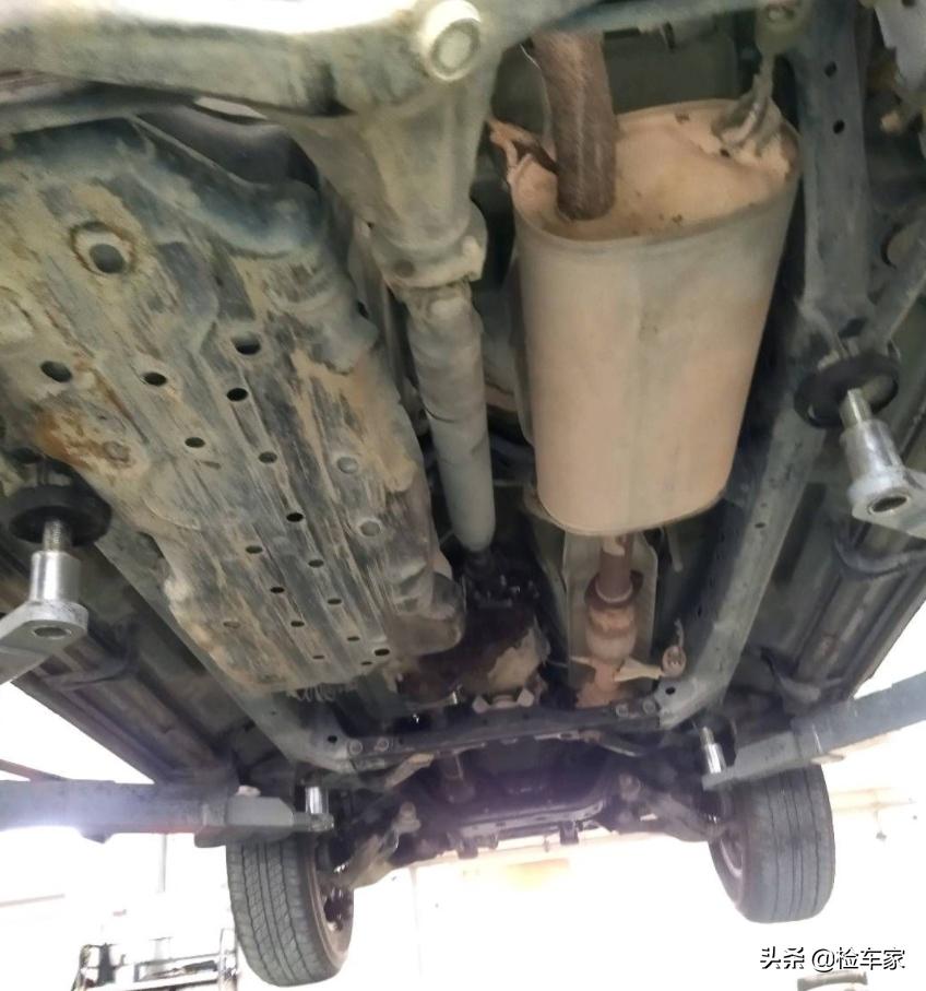 超过15年的丰田普拉多值得买吗,15年车龄的丰田普拉多还能买吗