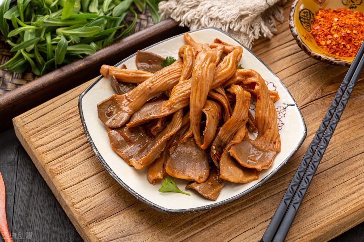 家用菜板的正确使用方法,常用菜板立起还是平放好