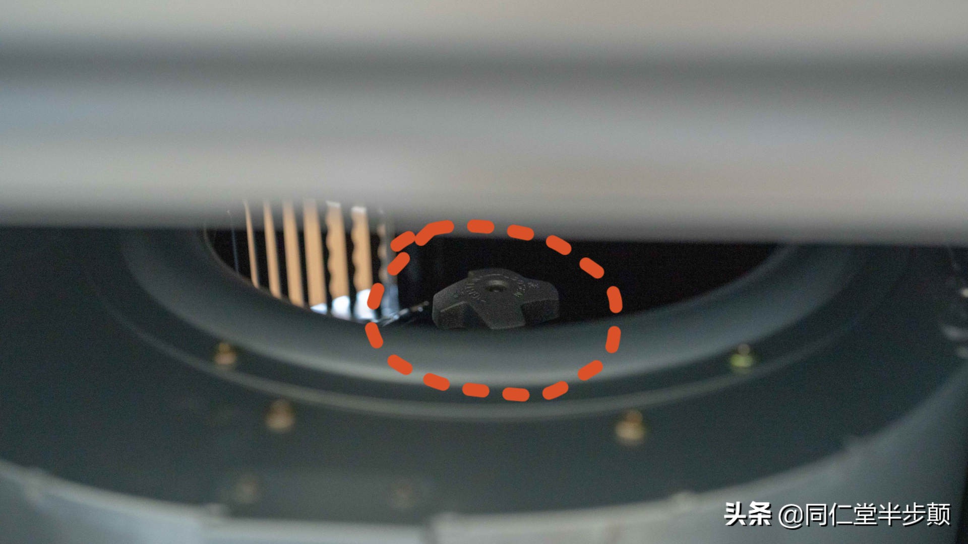 智能油烟机自动调节吸力,智能吸油烟机调节默认风速