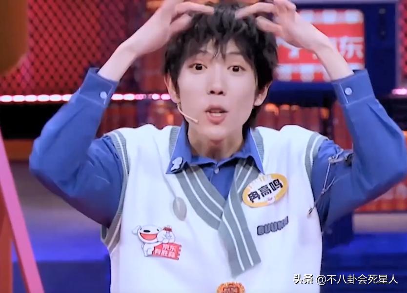 刘晓庆戴头套,刘晓庆戴假发吗