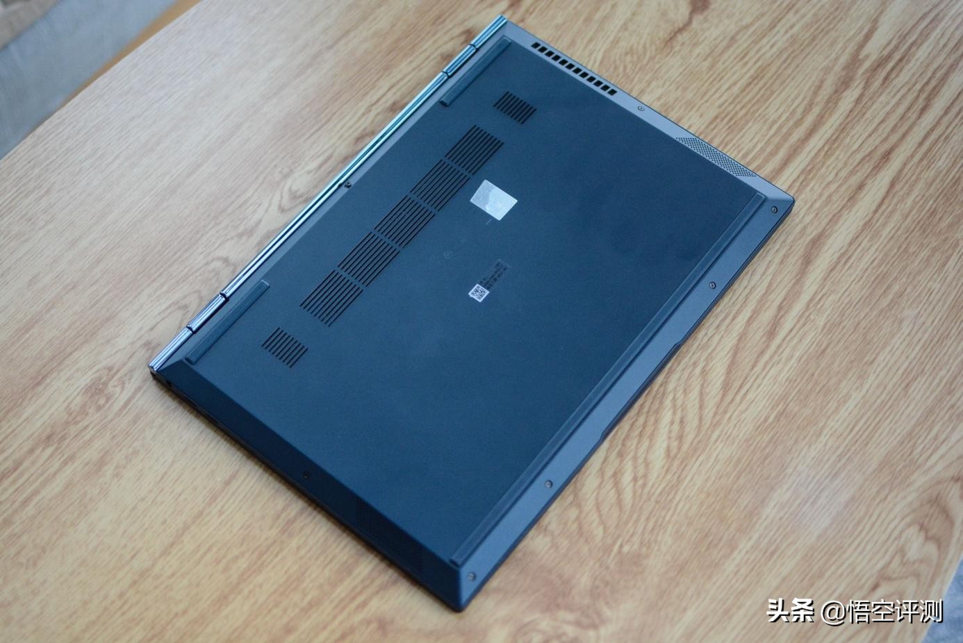 仅有1kg重!顶级OLED屏幕+AMD锐龙76800U:华硕灵耀X13评测