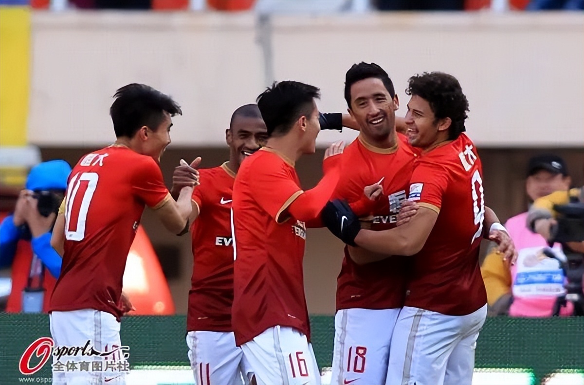 艾克森中超最新消息,艾克森中超射手王亚冠