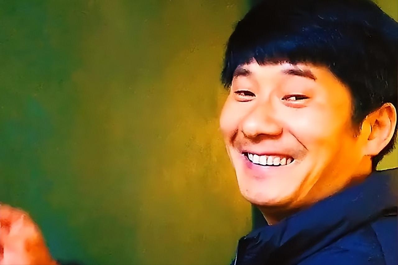 乡村教师大胜,大胜粉笔字网红老师