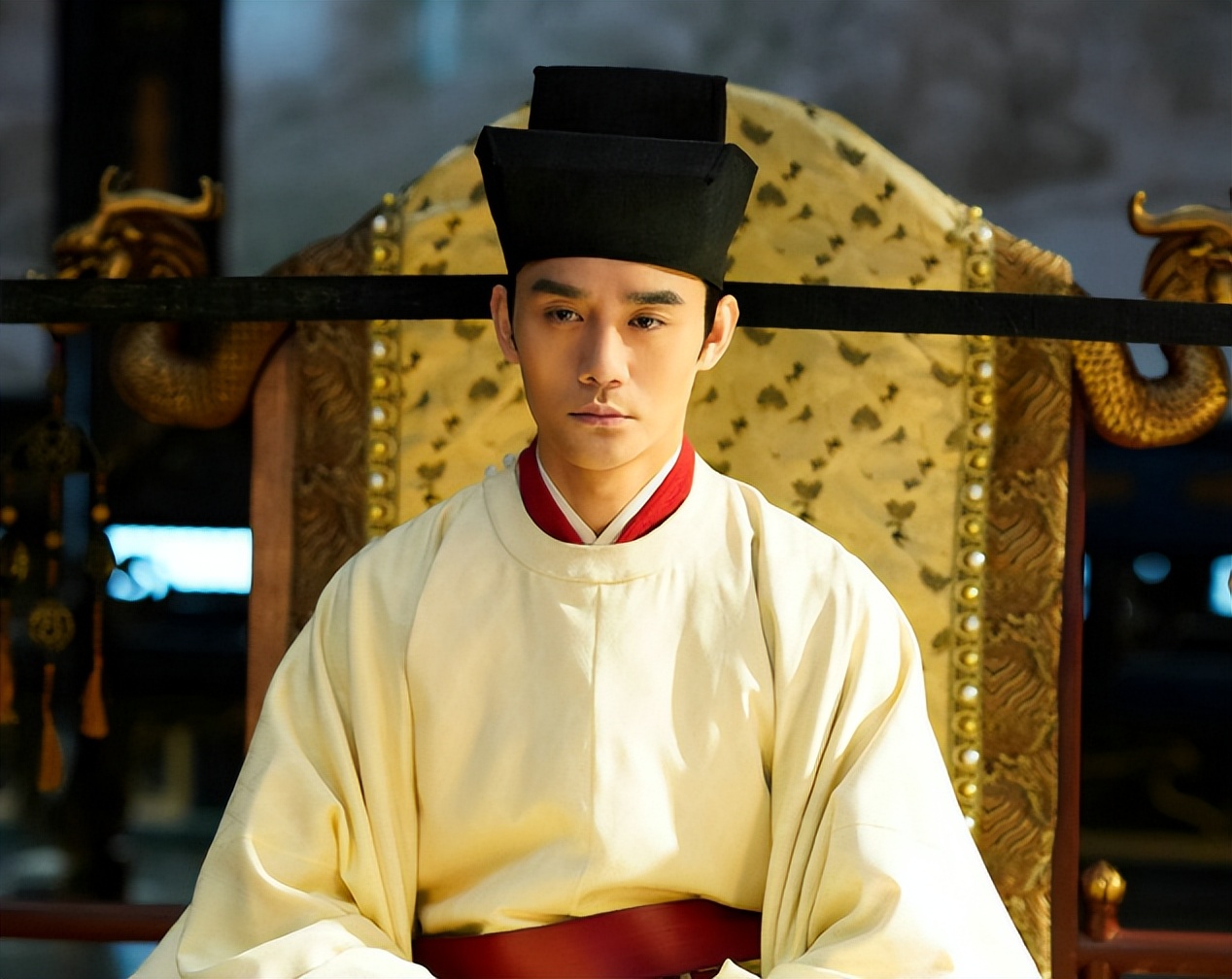 中国姓氏有哪八个演变,100种姓氏你的姓氏上榜了吗