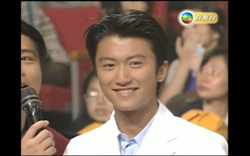 谢霆锋有多暖心,谢霆锋到底爱不爱张柏芝