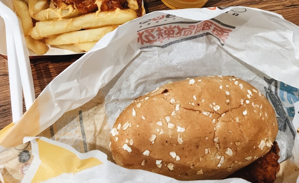 卖油条被处罚的案例,卖油条被罚款后续