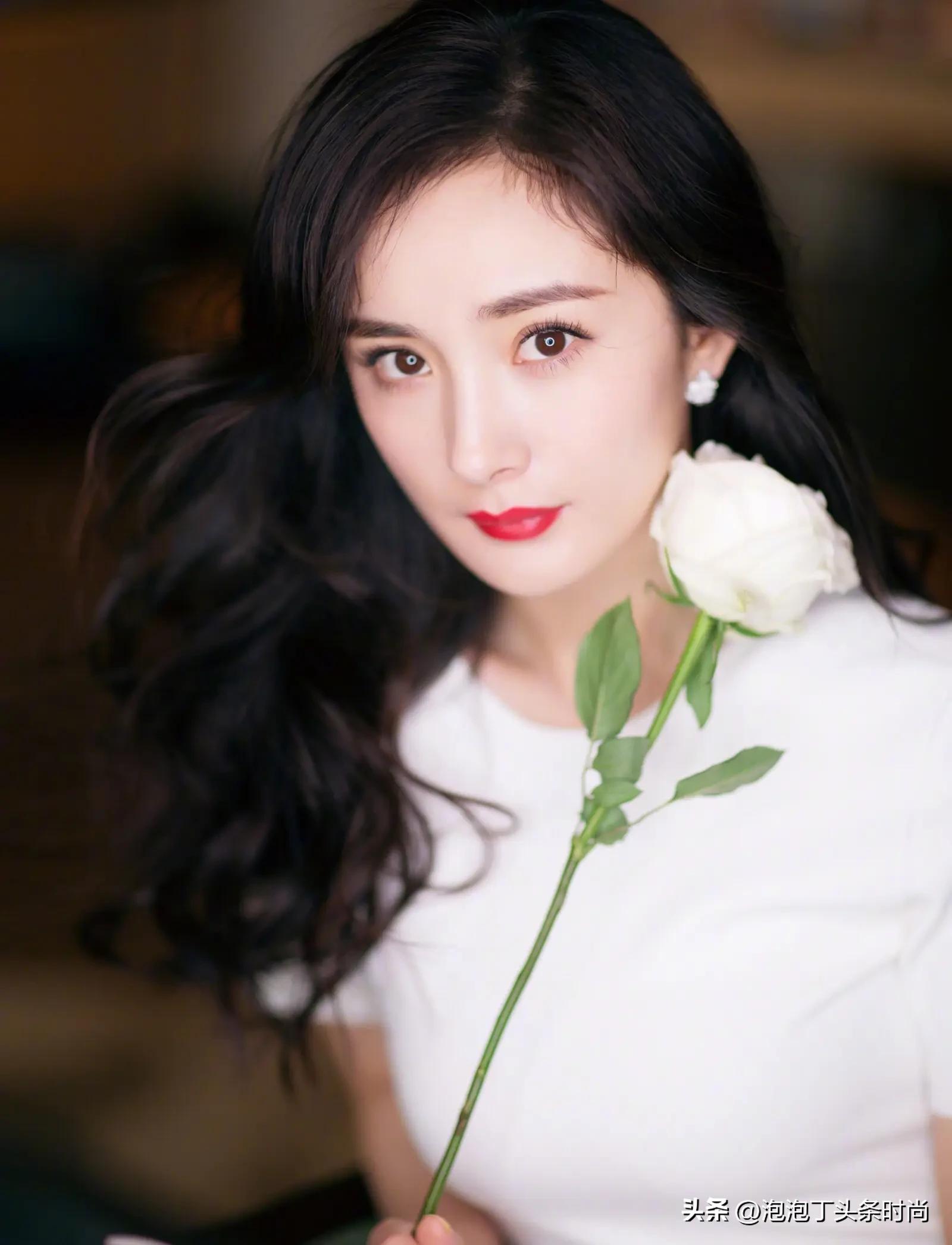 女明星妆后对比照,女明星妆前后效果对照表