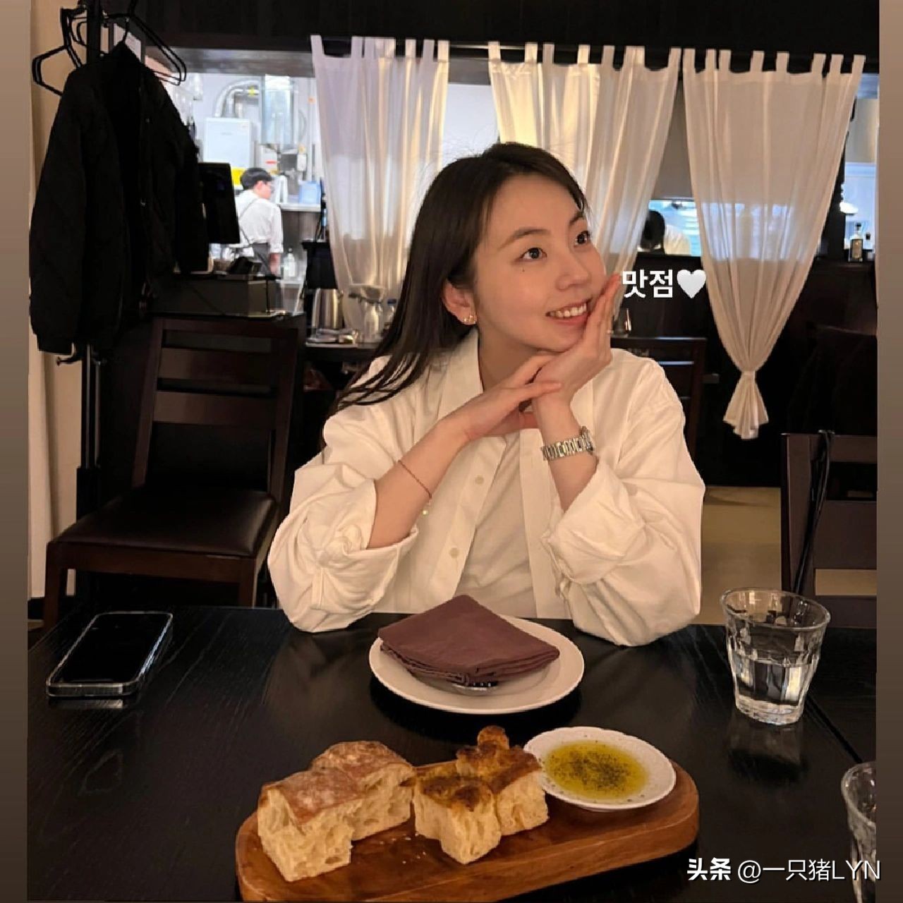 假如你有一个包子脸女朋友，做梦都会笑醒吧？