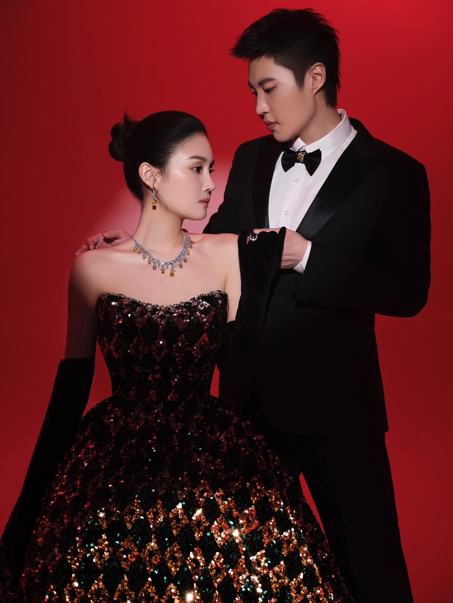 赵本山女儿球球自曝今年想结婚,赵本山女儿球球与男友同框