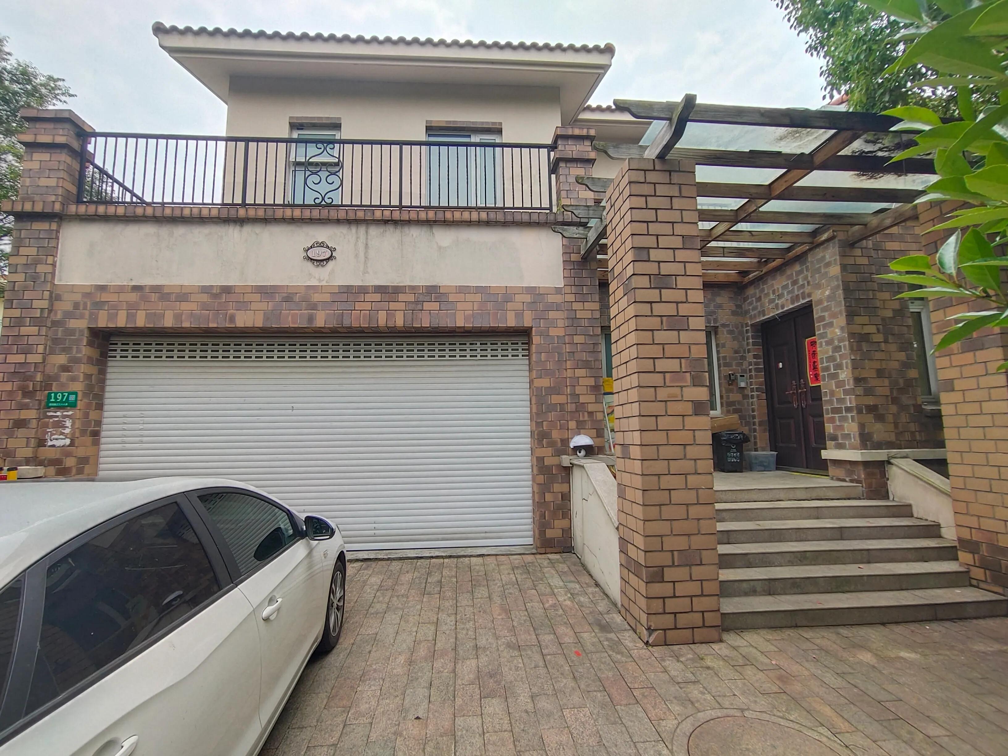 总价180万二手稀缺独栋别墅带院子,中房森林溪谷独栋别墅