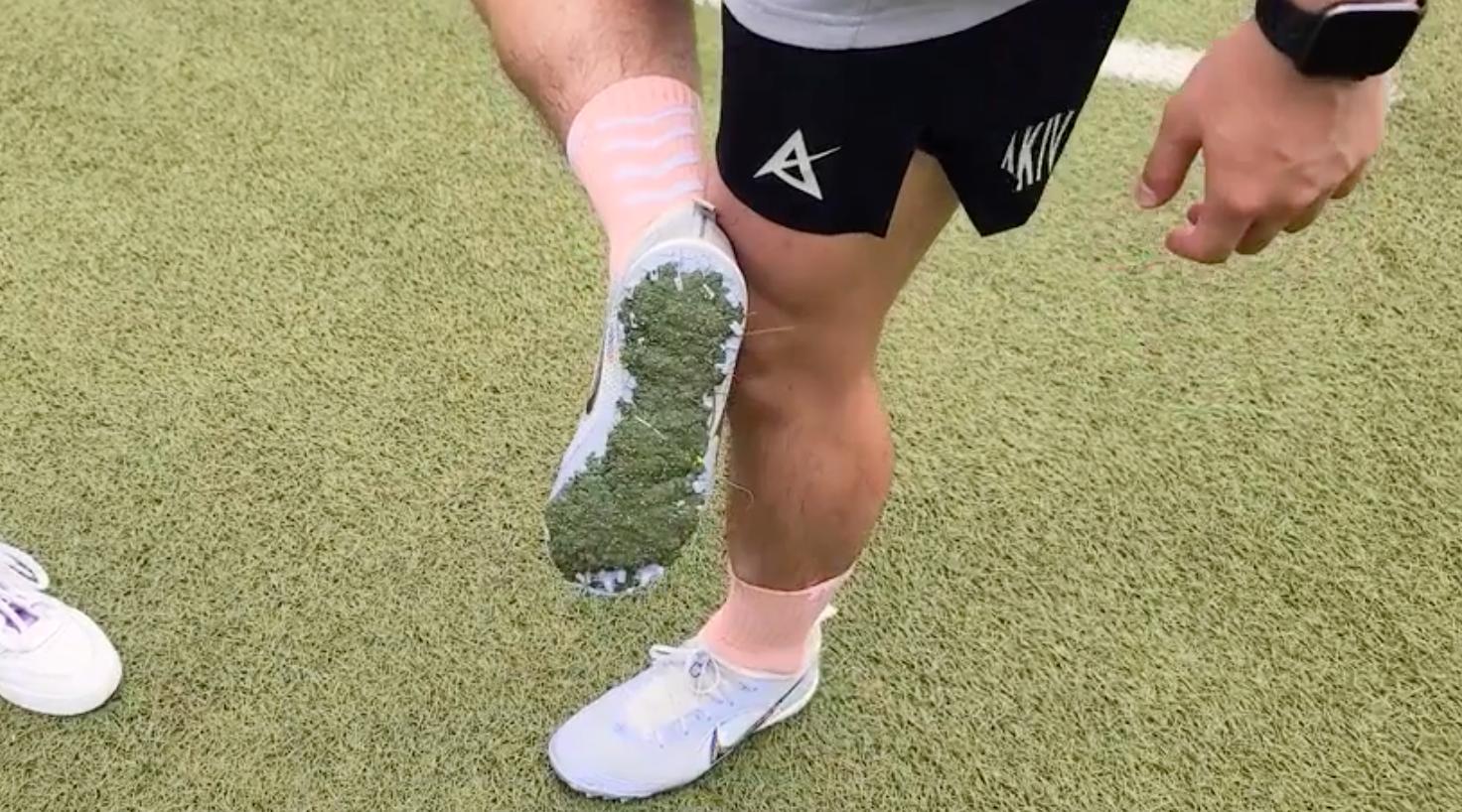 去踢球带什么包,去踢球带啥