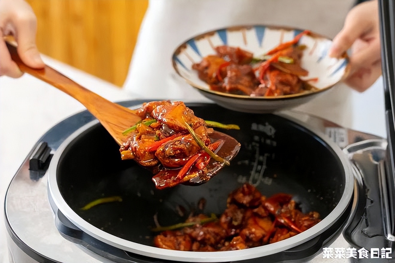 只用电饭锅就能做的饭菜,家里只有一个电饭锅如何做吃的