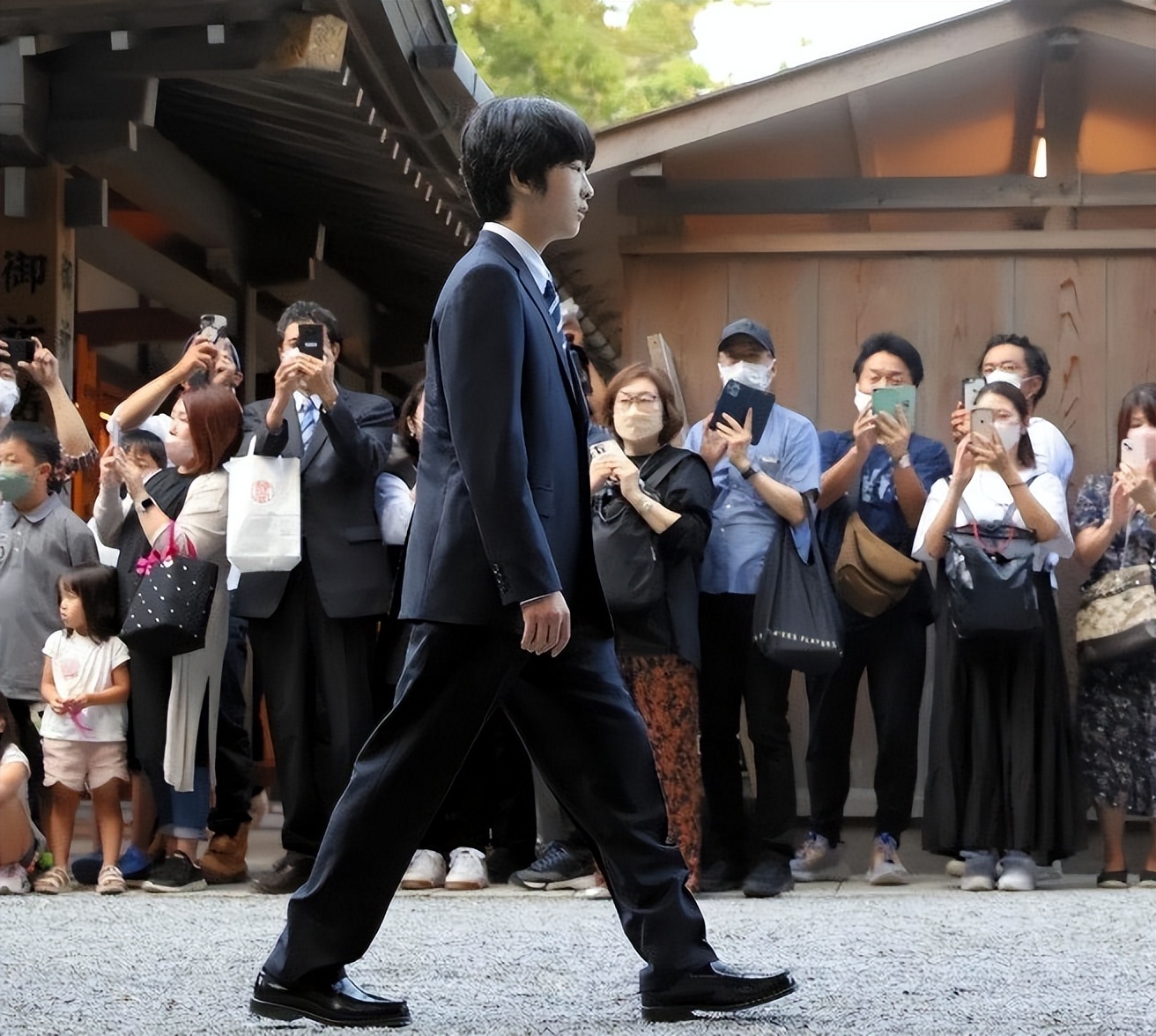 日本唯一天皇男性继承人悠仁,日本皇室17岁悠仁