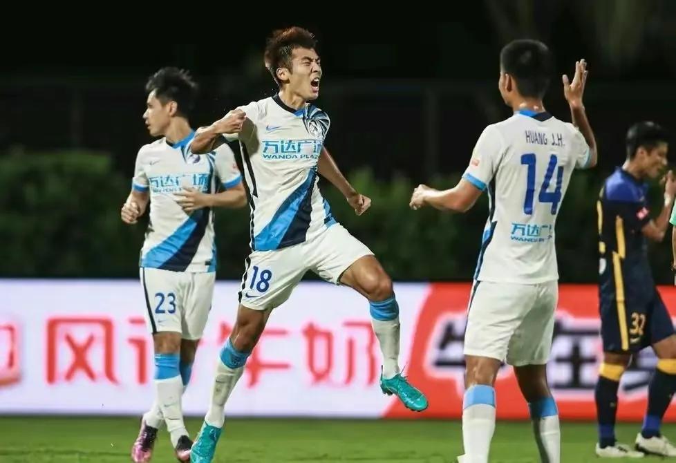 大连人积分榜最新,大连人第十三轮积分榜最新排名