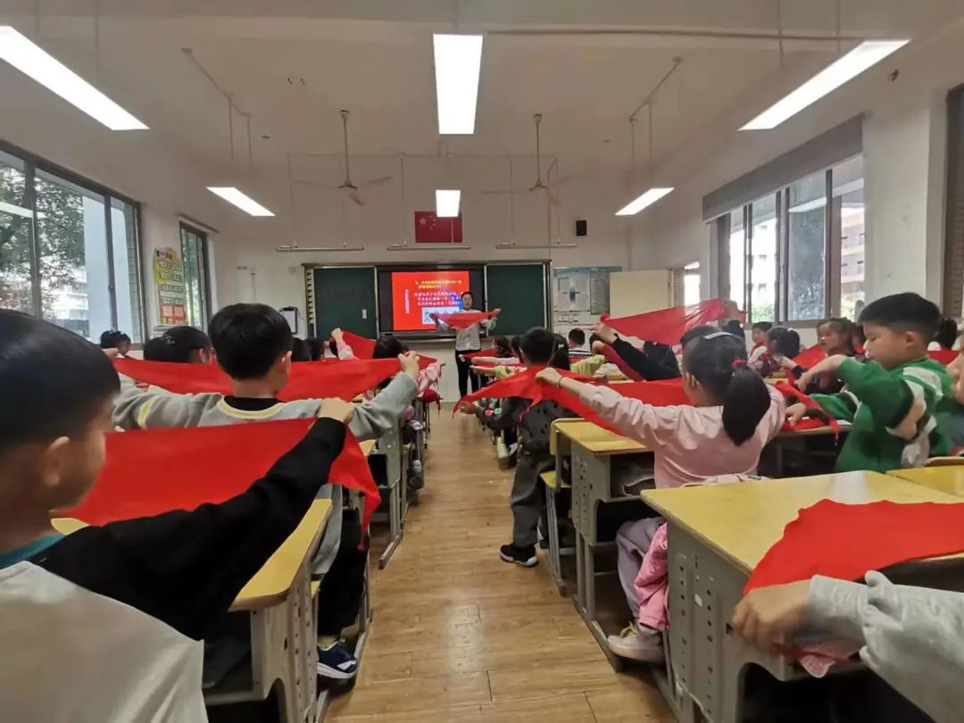 学习二十大争做好队员——二实小一年级新生队前教育闯关活动