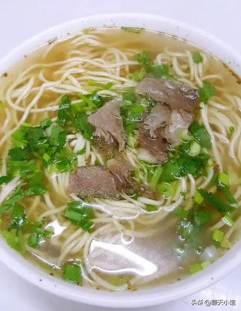 “外卖盒饭的青菜最好别吃”遭群嘲：某些餐馆的生财之道实在可耻