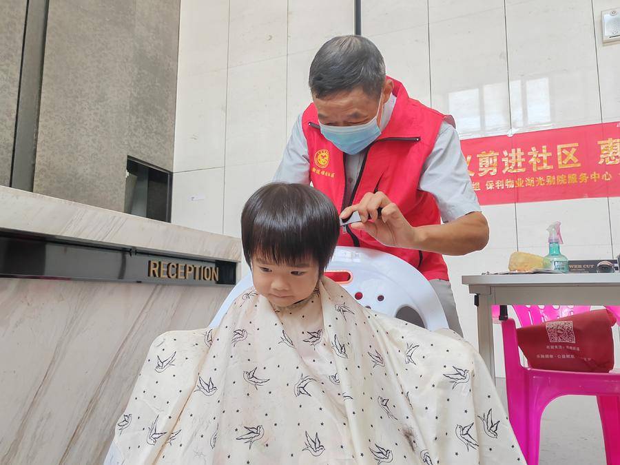 tony理发小哥,一元理发23年的坚守