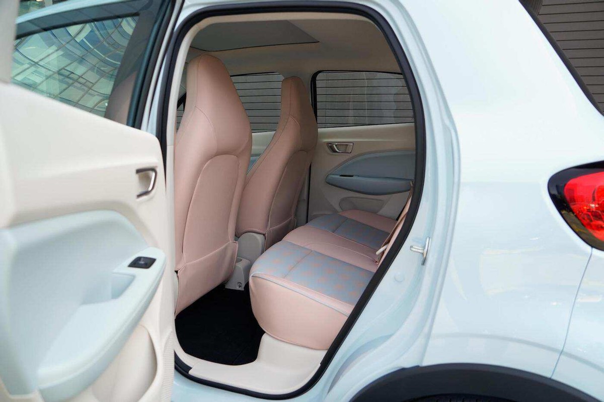 零跑t03入门款评测,零跑t03最新驾驶体验