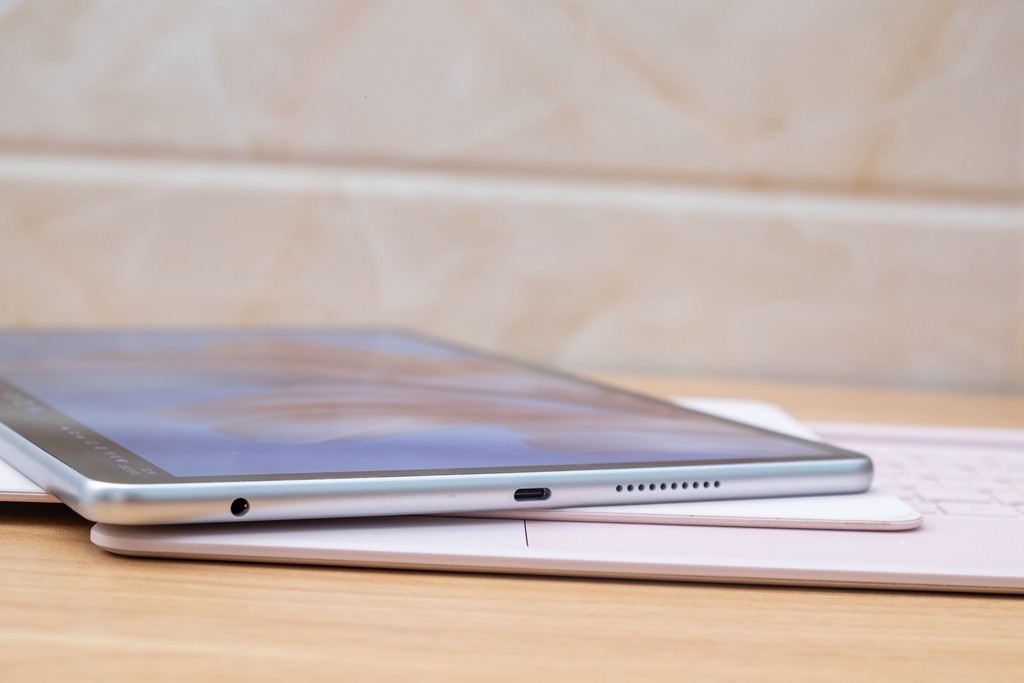 轻办公选华为matebooke还是ego,华为matebookego使用评测